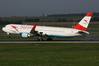 OE-LAY @ LOWW - AUA [OS] Austrian Airlines - by Delta Kilo