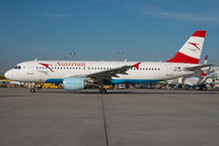 OE-LBR @ LOWW - Austrian Airlines Airbus 320