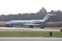 N405QS @ KTEB - Gulfstream GIV-X