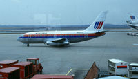N9051U @ ORD - Experimental bare belly paint scheme. Didn't last long. - by GatewayN727