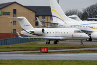 M-ANGO @ EGGW - 2005 Bombardier CANADAIR CL600-2B16 (604 VARIANT), c/n: 5610 at Luton - by Terry Fletcher