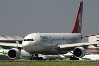 TC-JNG @ LOWW - THY [TK] Turkish Airlines - by Delta Kilo
