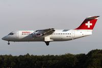 HB-IYZ @ ELLX - on final RW06 - by Friedrich Becker