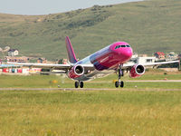 HA-LPS @ LRCL - Powefull takeoff