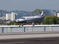 N786WM @ KSMO - N786WM arriving on RWY 21 - by Torsten Hoff