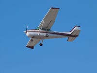 N6431F @ KSMO - N6431F during an aborted landing on RWY 21 - by Torsten Hoff