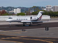 N413QS @ KSMO - N413QS arriving on RWY 21 - by Torsten Hoff