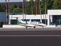 N708GP @ KSMO - N708GP taxiing - by Torsten Hoff