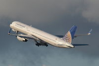 N14118 @ EGCC - Continental Airlines - by Chris Hall
