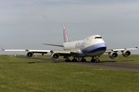 B-18716 @ ELLX - taxying to the active - by Friedrich Becker