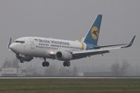 UR-GAT @ LOWW - AUI [PS] Ukraine International Airlines - by Delta Kilo