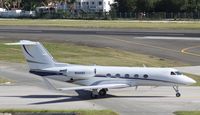 N500EF @ TNCM - N500EF taxing to the active for take off - by Daniel Jef
