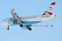 OE-LDE @ VIE - Austrian - by Chris Jilli