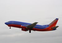 N658SW @ KMKE - Boeing 737-300 - by Mark Pasqualino