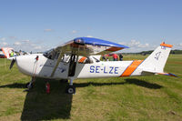 SE-LZE @ ESOW - BF Scandinavian Aviation Academy AB - by Roger Andreasson