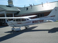 N9670H @ KHQU - 1975 Cessna 172M - N9670H - by Kyle Kitchens