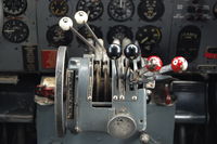 N227GB @ 06C - DC-3 Throttle Quadrant