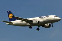 D-AILN @ EDDF - on final RW07R - by Friedrich Becker