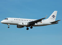D-ALIE @ LEBL - On final to RWY 25R. - by Jorge Molina