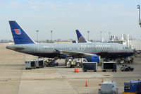 N840UA @ DFW - United Airlines at the Gate - DFW Airport, TX - by Zane Adams