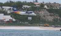 V2-LGG @ TNCM - Liat V2-LGG landing at TNCM - by Daniel Jef