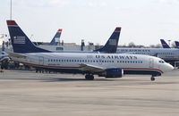 N532AU @ KCLT - Boeing 737-300 - by Mark Pasqualino