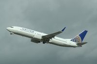N77295 @ KRSW - Boeing 737-800