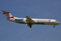 OE-LVI @ EDDF - on final RW07R - by Friedrich Becker