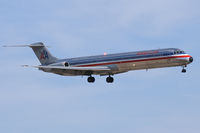 N564AA @ DFW - American Airlines landing at DFW Airport