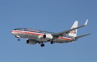 N982AN @ KORD - Boeing 737-800 - by Mark Pasqualino