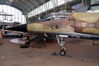 100 - 33-LA.Preserved Brussels Air Museum. - by Robert Roggeman