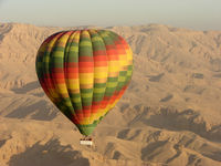UNKNOWN - Egyptian Balloon over Luxor West Bank SU-287