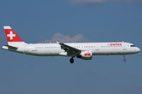 HB-IOD @ LSZH - Swiss International Airlines