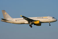 EC-HHA @ LSZH - Vueling Airlines