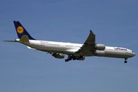 D-AIHB @ EDDF - on final RW07R - by Friedrich Becker