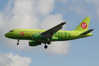 VP-BTX @ EBBR - Arrival to RWY 25L