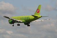 VP-BTX @ EBBR - Descending to RWY 25L
