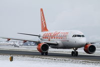 G-EZIS @ LOWS - EZY [U2] easyJet - by Delta Kilo