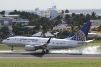 N29717 @ TNCM - Continental landing at TNCM