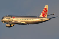 OE-LEU @ VIE - NIKI