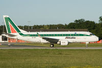 EI-DFI @ EDDF - Alitalia Express