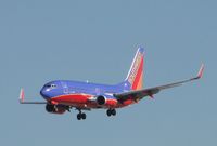 N937WN @ ONT - On final to runway 26R - by Helicopterfriend