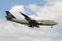 TF-AMI @ EBBR - Descending to RWY 02