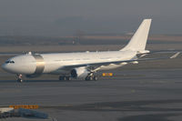 A7-HHM @ VIE - Qatar Amiri Flight