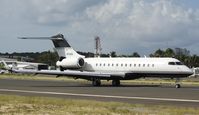 N711SX @ TNCM - N711SX just landed at TNCM - by Daniel Jef
