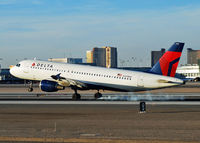 N333NW @ KLAS - Delta Air Lines
Airbus A320-211
N333NW / 3233 (cn 329)

Las Vegas - McCarran International (LAS / KLAS)
USA - Nevada, December 24, 2010
Photo: Tomas Del Coro - by Tomás Del Coro
