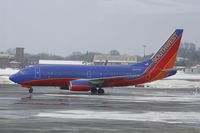 N467WN @ KMSP - Boeing 737-700 - by Mark Pasqualino