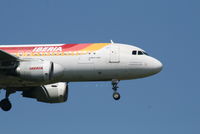 EC-HDP @ EBBR - Arrival of flight IB3206 to RWY 02 - by Daniel Vanderauwera