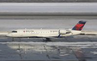 N601XJ @ KMSP - CL-600-2B19 - by Mark Pasqualino