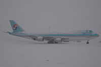 HL7448 @ LOWW - Korean Air Boeing 747-400 - by Dietmar Schreiber - VAP